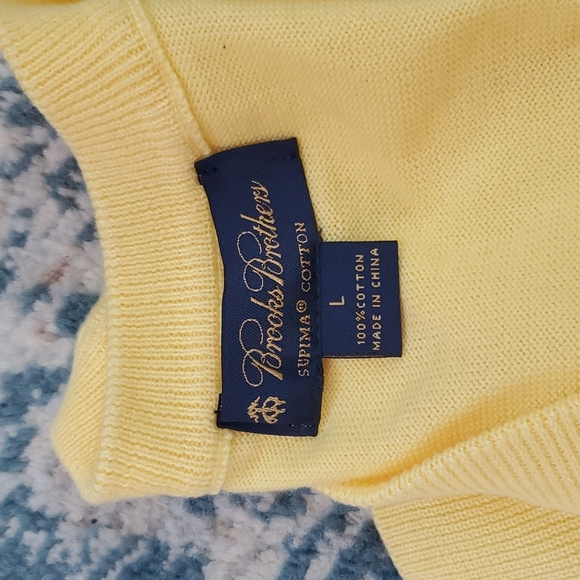 Brooks Brothers Yellow Vest 💛 Easter 🐣 - Picture 2 of 6